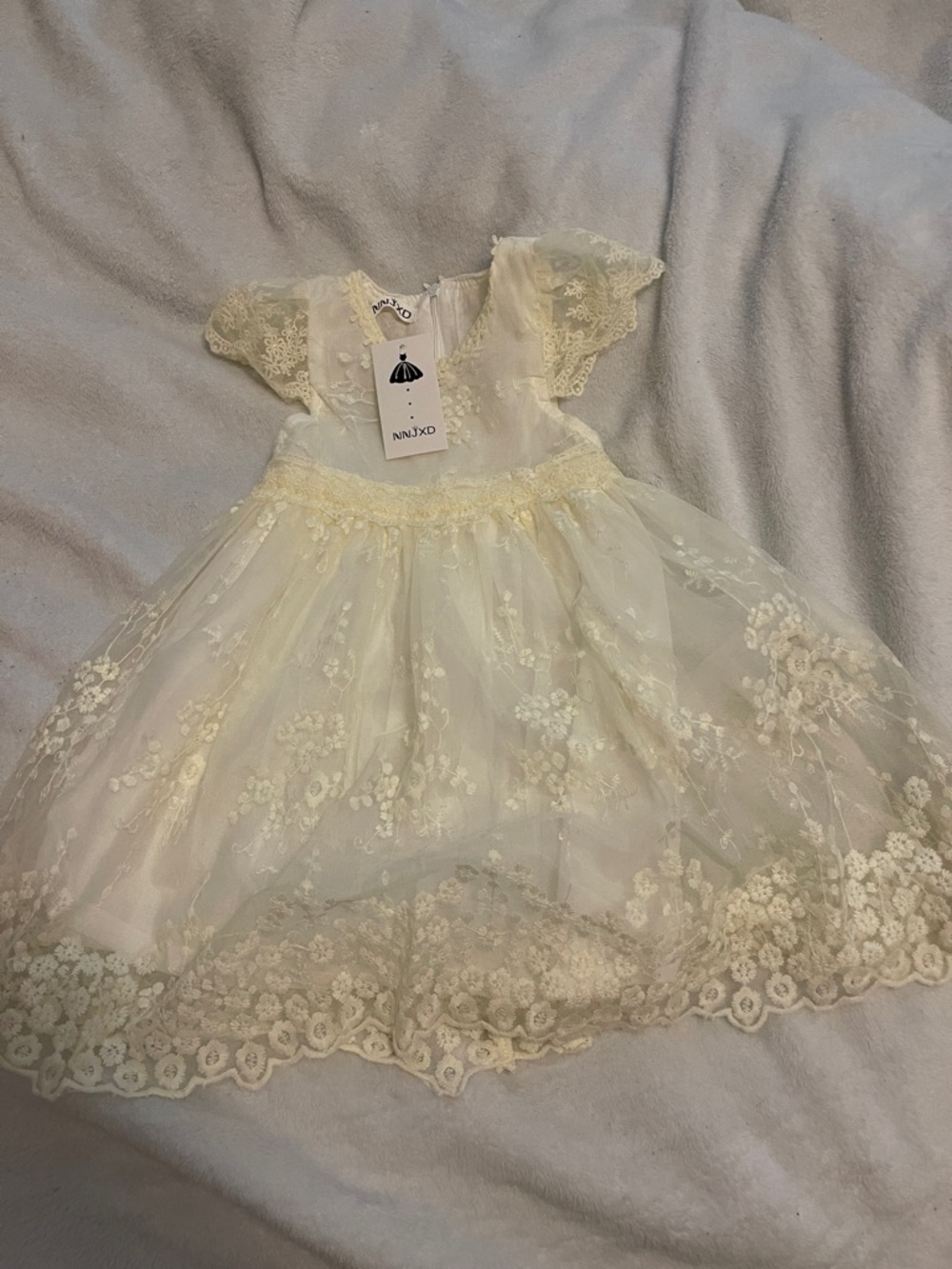 Unlisted Cream Lace Floral Party Dress for Girls